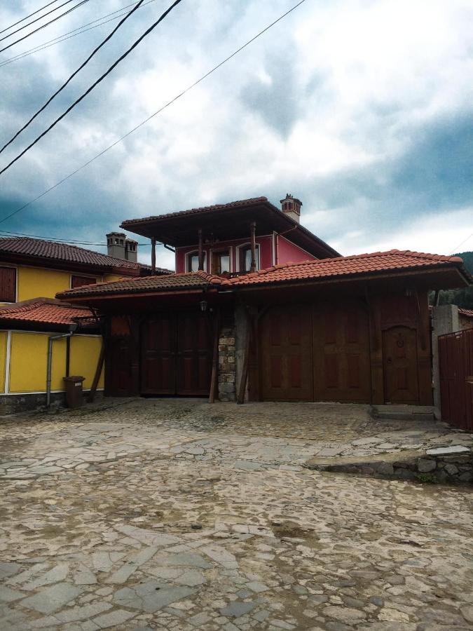 Стаи За Гости Бащино Огнище Koprivštica Exteriér fotografie